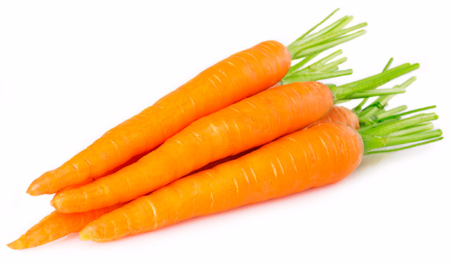 Морковь в рационе питания ребенка: что приготовить?