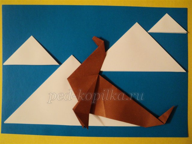 Аппликация Тюлень на льдине в технике оригами