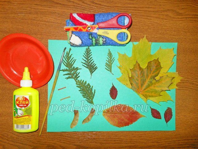 Аппликация из осенних листьев для детей раннего дошкольного возраста