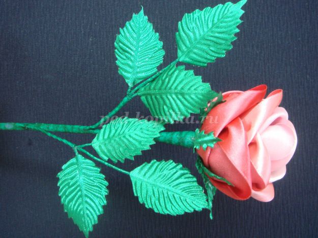 Маленькие Розы Из Атласных Лент Своими Руками Пошаговая Инструкция - фото 10