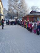 Сценарий зимнего спортивного развлечения на свежем воздухе «Зимние Забавы» для старших дошкольников