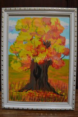 «Осенний дуб» живописное изображение пейзажа с применением аппликации. Мастер-класс с фото