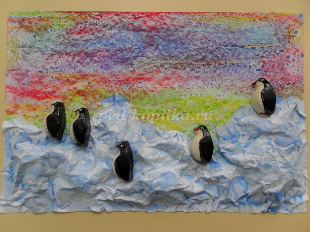Рисование нарисуй что хочешь красивое в подготовительной. Рисуем пингвина картошкой. Нетрадиционное рисование печать картошка пингвины. Рисование отпечаток картошкой пингвины. Нетрадиционное рисование картошкой в средней группе пингвины.