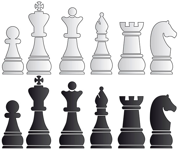 Две легендарные игры из картона: как сделать шашки и шахматы за пару минут
