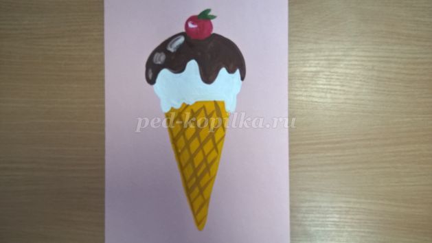 Как нарисовать мороженое в рожке — урок рисования маркерами для начинающих художников