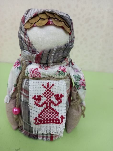 Как сделать русскую народную куклу своими руками?